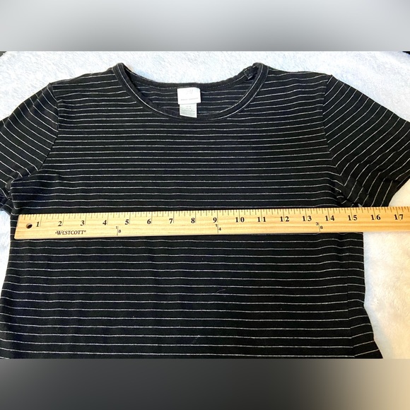 H&M Juniors Girls Black and White Striped Crew Neck Short Sleeve Tee T-Shirt - Picture 4 of 6